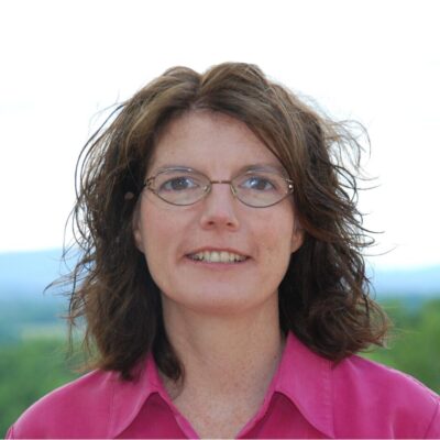 Lisa Schooling